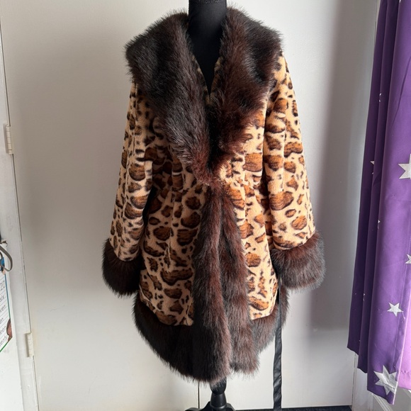 Cheetah Leopard Faux Faur Coat Belted SHEIN Curve Size 2XL Soft Animal Print - Picture 8 of 12